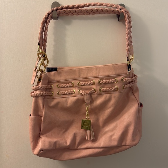 Miche Luxe Catalina purse minor wear on corners near handles. - Picture 4 of 4